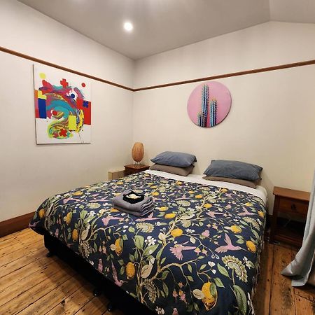 A Stone'S Throw From Town Main House Hotel Dunedin Ngoại thất bức ảnh
